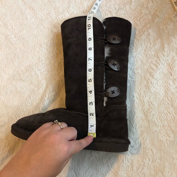 Bearpaw Lauren chocolate sheepskin button boots - Picture 11 of 16
